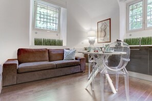 Living area - Circo Massimo Events Apartment | Metro - Home and More (Roma)