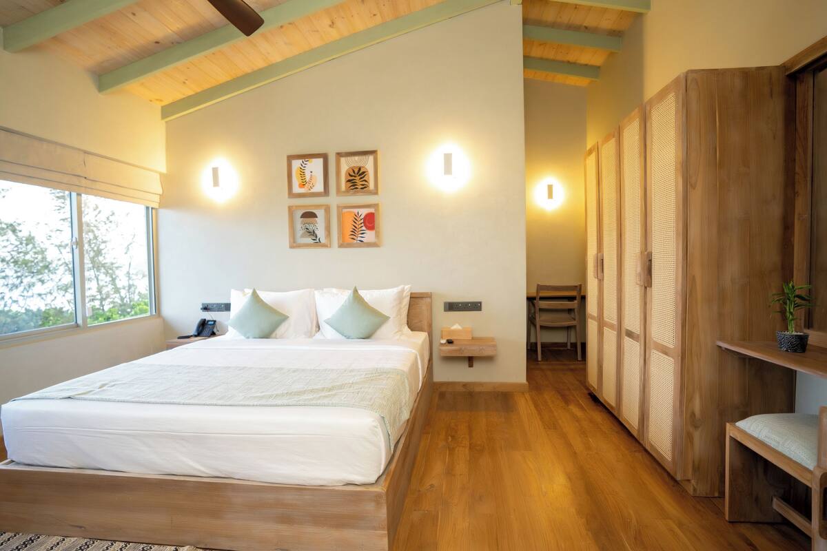 Luxury Suite 1, Ocean View | 미니바, 객실 내 금고, 책상, 노트북 작업 공간