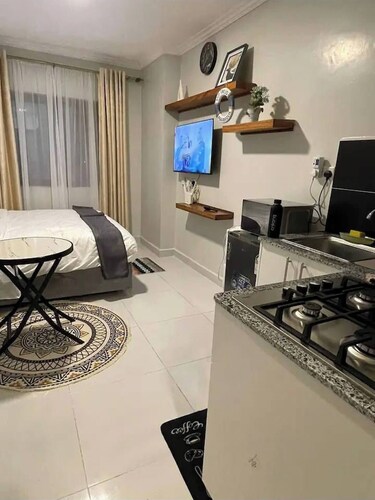 Landmoor Studio Jkia Airport Way