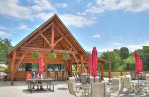 Outdoor dining - Grand Holiday Retreat • Fitness Center • Cinema • Arcade • Games • Pinball (Sevierville)
