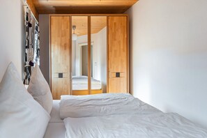 1 sovrum, strykjärn/strykbräda, gratis wi-fi och sängkläder