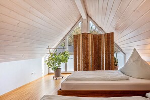 3 soverom, strykejern/-brett, wi-fi (inkludert) og sengetøy