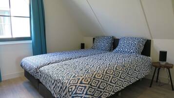 4 Schlafzimmer, Reisekinderbett, kostenloses WLAN, Bettwäsche