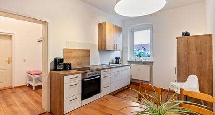 Ferienwohnung 'Im Herzen Templins Obergeschoss' mit gemeinsamer Terrasse, Garten und Wi-Fi