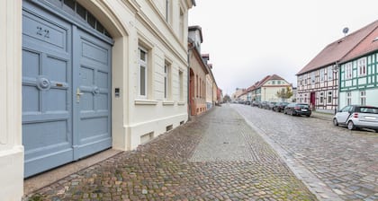Appartement 'Im Herzen Templins Obergeschoss' avec terrasse partagée, jardin partagé et Wi-Fi