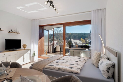 Ferienwohnung 'Fw Moonlight Mit Sauna, Schwimmbad' mit Bergblick, Balkon und Wi-Fi