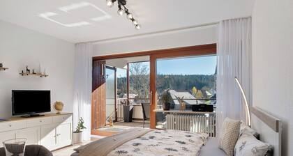 Ferienwohnung 'Fw Moonlight Mit Sauna, Schwimmbad' mit Bergblick, Balkon und Wi-Fi