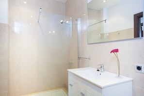 淋浴設備、坐浴桶