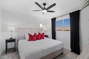 3 bedrooms, desk, iron/ironing board, travel crib - Family Friendly Modern Foothills Pool Hot Tub Sleeps16 (Tucson)