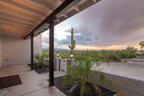 Property grounds - Family Friendly| Modern| Foothills| Pool |Sleeps12 (Tucson)