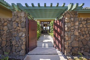 Property grounds - Wai'ula'ula Villa 411 Three Bedroom (Kamuela)