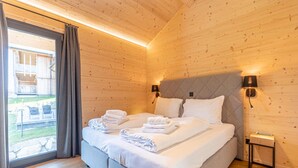 4 bedrooms, WiFi - Superior Holiday Home with Sauna (Haus im Ennstal)
