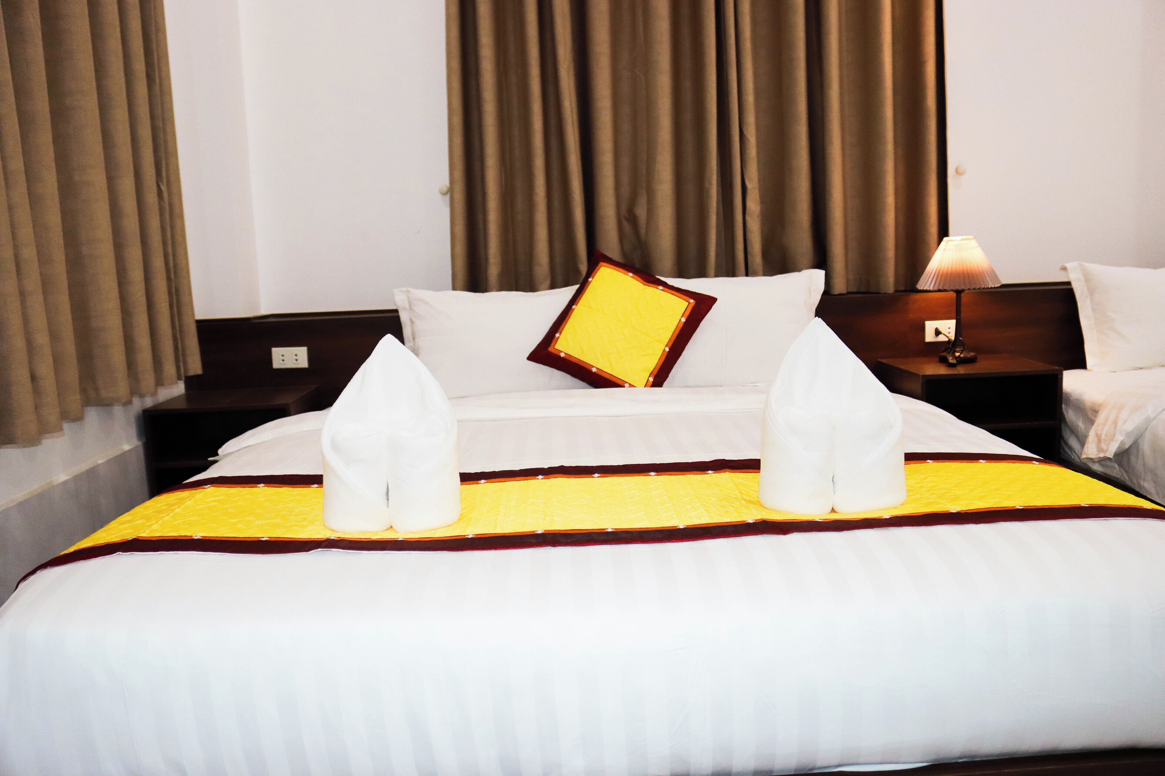 Classic Double Room | In-room safe, desk