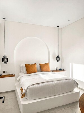 Deluxe Condo, 2 Bedrooms | In-room safe, individually decorated, individually furnished - Samstiti Pool Suites Bingin Beach (Pecatu)