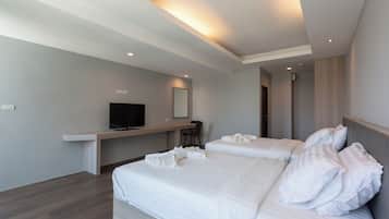 Duplex | 1 bedroom, in-room safe, blackout curtains, soundproofing