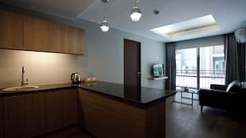 Two Bedroom Suite | 私人廚房