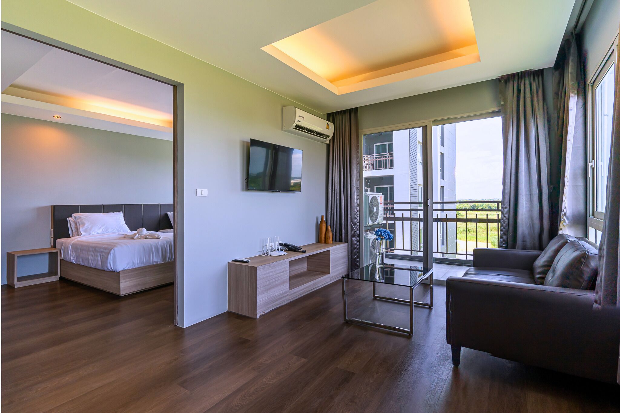 Blackout curtains, soundproofing, free WiFi, bed sheets