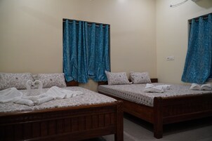 Deluxe Double Room, Balcony, Garden View | Free WiFi