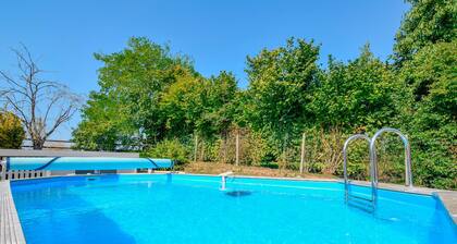 Nice home in Fourches with sauna