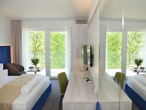 Superior-Doppelzimmer, Seeblick | 1 Schlafzimmer, Minibar, schallisolierte Zimmer, kostenloses WLAN