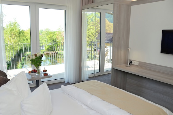 Habitació doble superior, vistes al llac | 1 dormitori, minibar, habitacions insonoritzades i wifi gratuïta