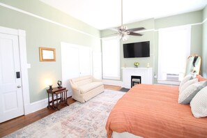 1 chambre, fer et planche à repasser, Wi-Fi gratuit, draps fournis