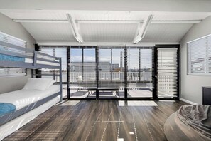 3 Schlafzimmer, Bügeleisen/Bügelbrett, WLAN, Bettwäsche