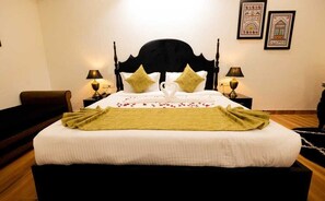 Superior Suite | Free WiFi - Treebo Moon Waalk, Patia (Bhubaneshwar)