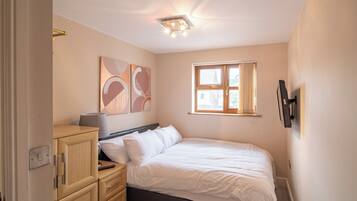 Villa | 3 bedrooms, iron/ironing board, free WiFi, bed sheets