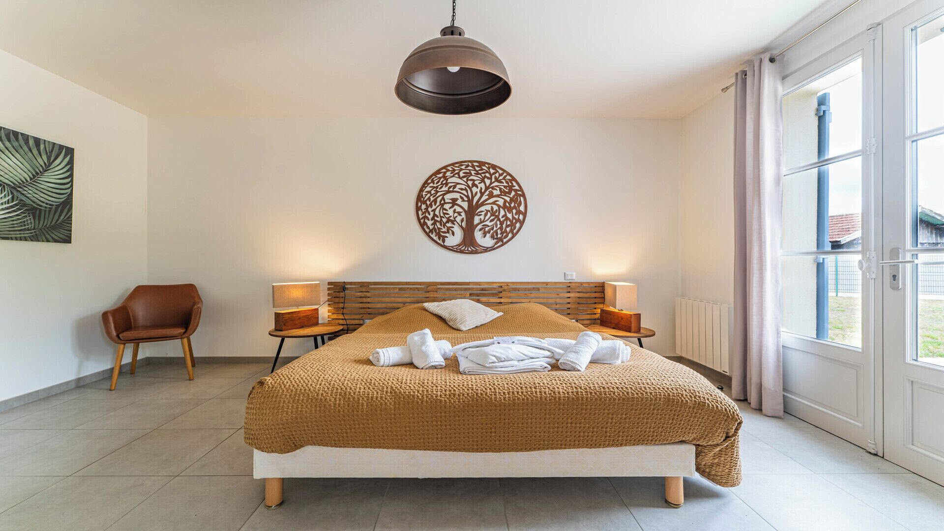 3 chambres, fer et planche à repasser, lit parapluie, Wi-Fi