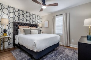 Desk, iron/ironing board, travel cot, WiFi