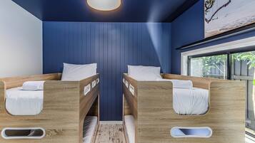 3 habitaciones, tabla de planchar con plancha y wifi gratis