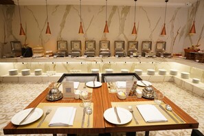 Vegetarian cuisine - Sarovar Portico Kolkata Rajarhat (Barasat)