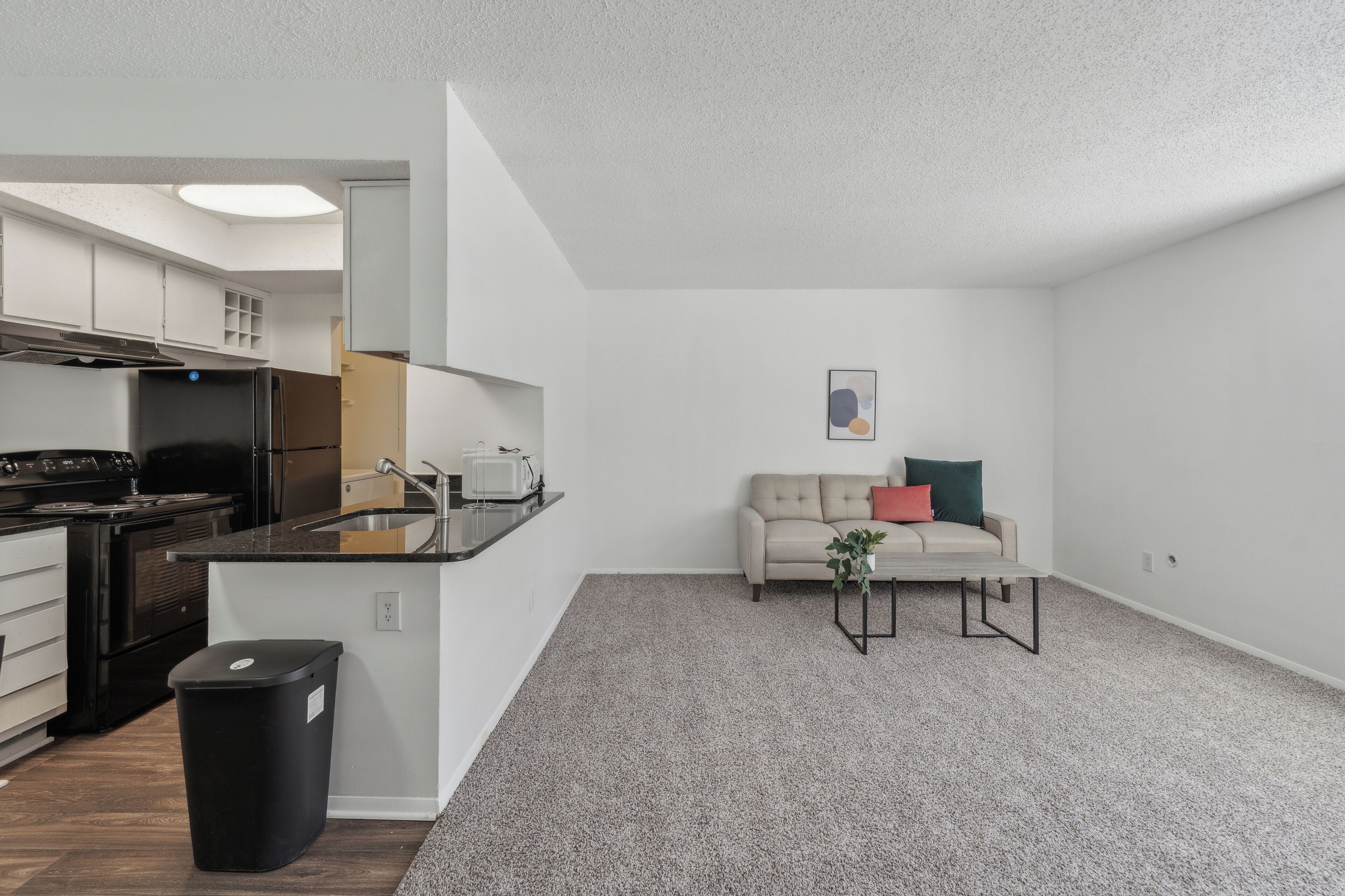 智能電視、 辦公室