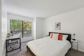 2 bedrooms, desk, iron/ironing board, travel crib