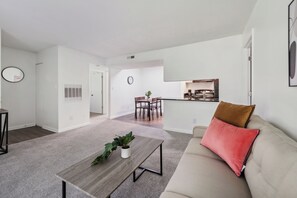 Smart TV, offices