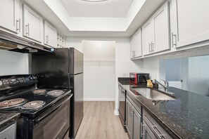 Fridge, microwave, oven, stovetop - Northcliffe 405 I Fully Furnished 2 Bedroom 2 Ba (Winston-Salem)