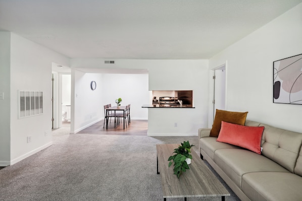 Smart TV, offices