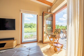 2 bedrooms, iron/ironing board, WiFi, bed sheets - Charming 2-bedroom villa "NATURE HOUSE" - Your Dream Holiday Spot (Cesu Novads)