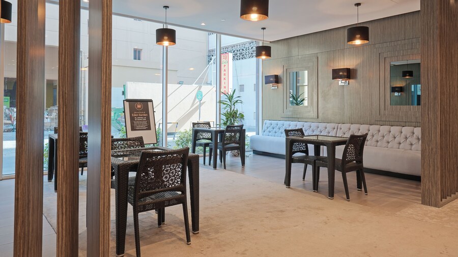 Eden Garden Hotel Apartment