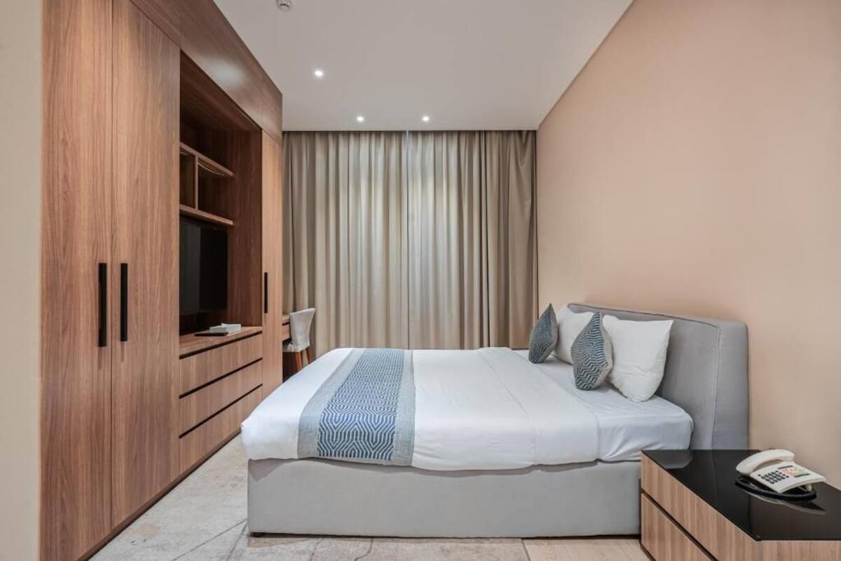 Iron/ironing board (on request), rollaway beds, free WiFi, bed sheets