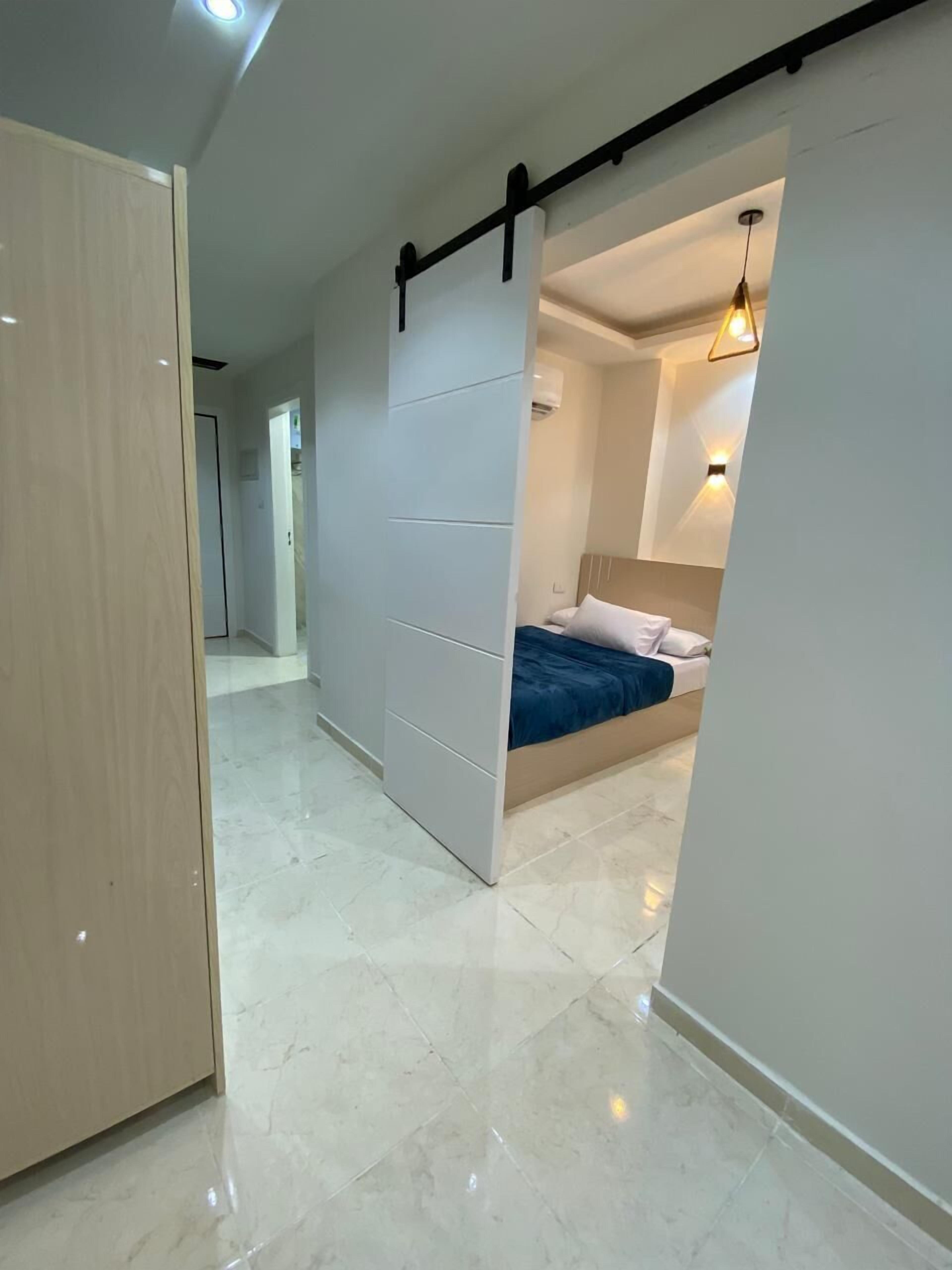 Mặt tiền nơi lưu trú