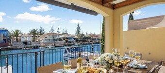 Waterfront Retreat | Private Jetty, Kayak & Walk