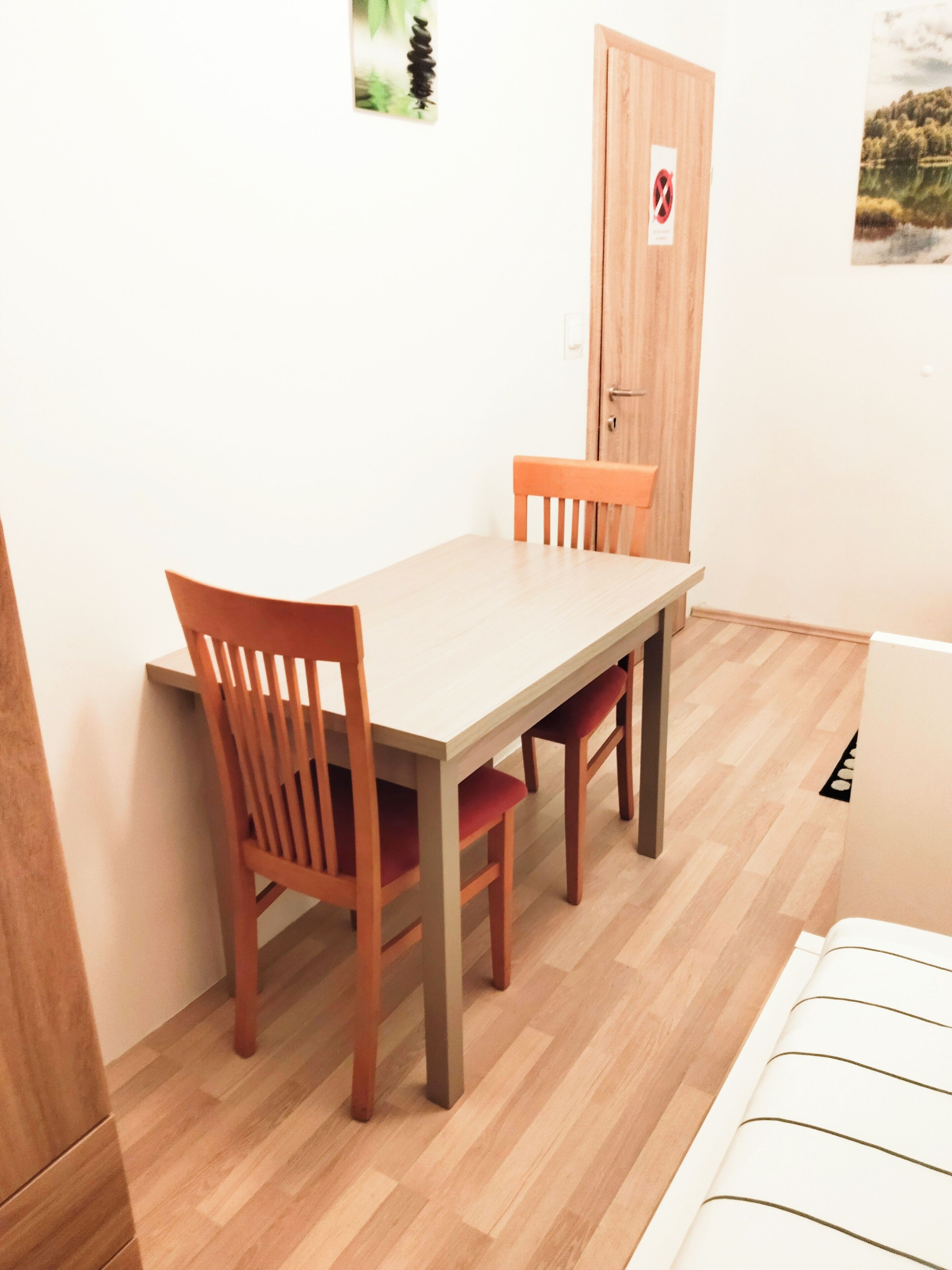 Basic-Zweibettzimmer (n21) | Kostenloses WLAN, Bettwäsche