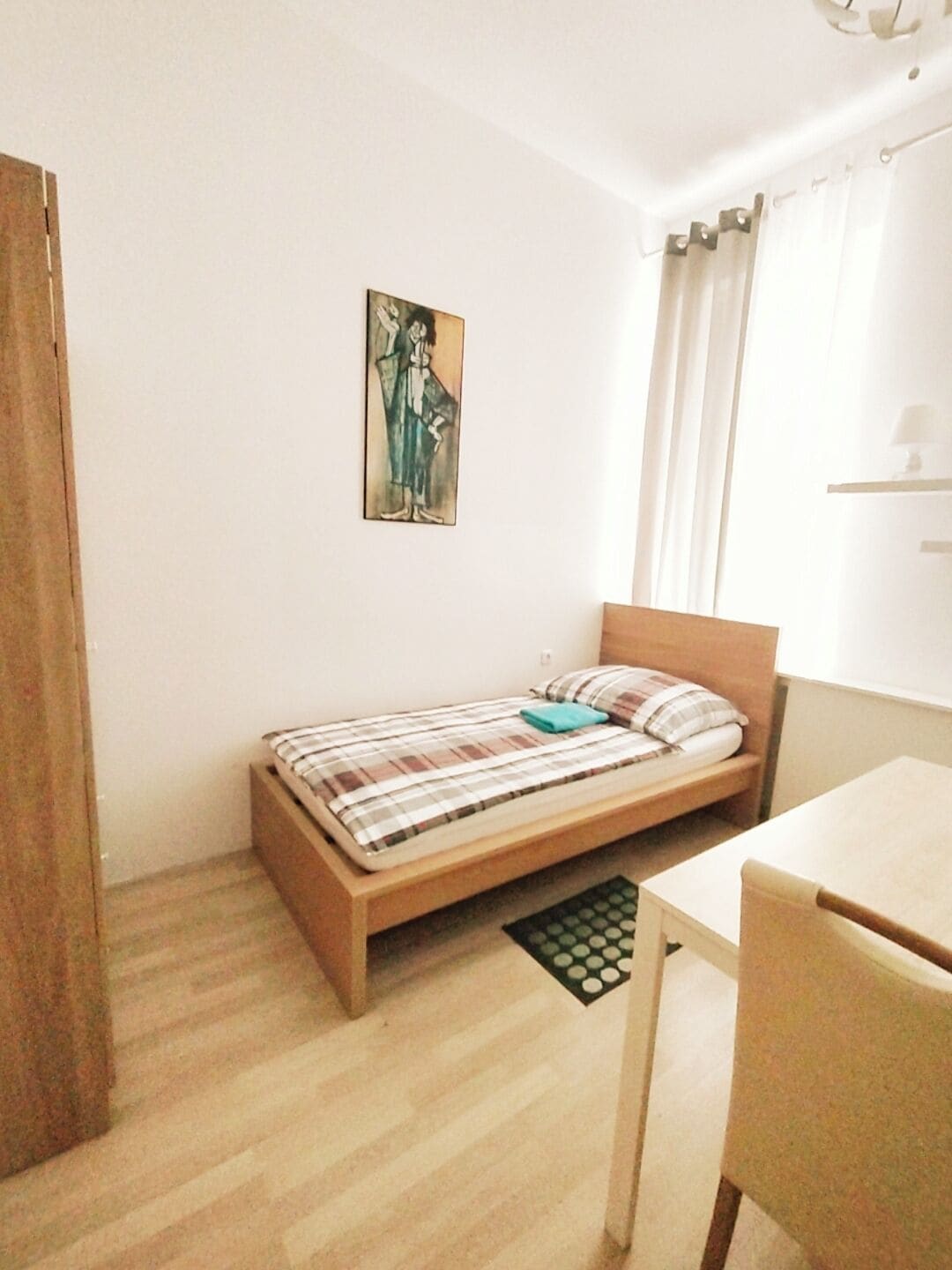 Basic - Einzelzimmer, Stadtblick (n18)