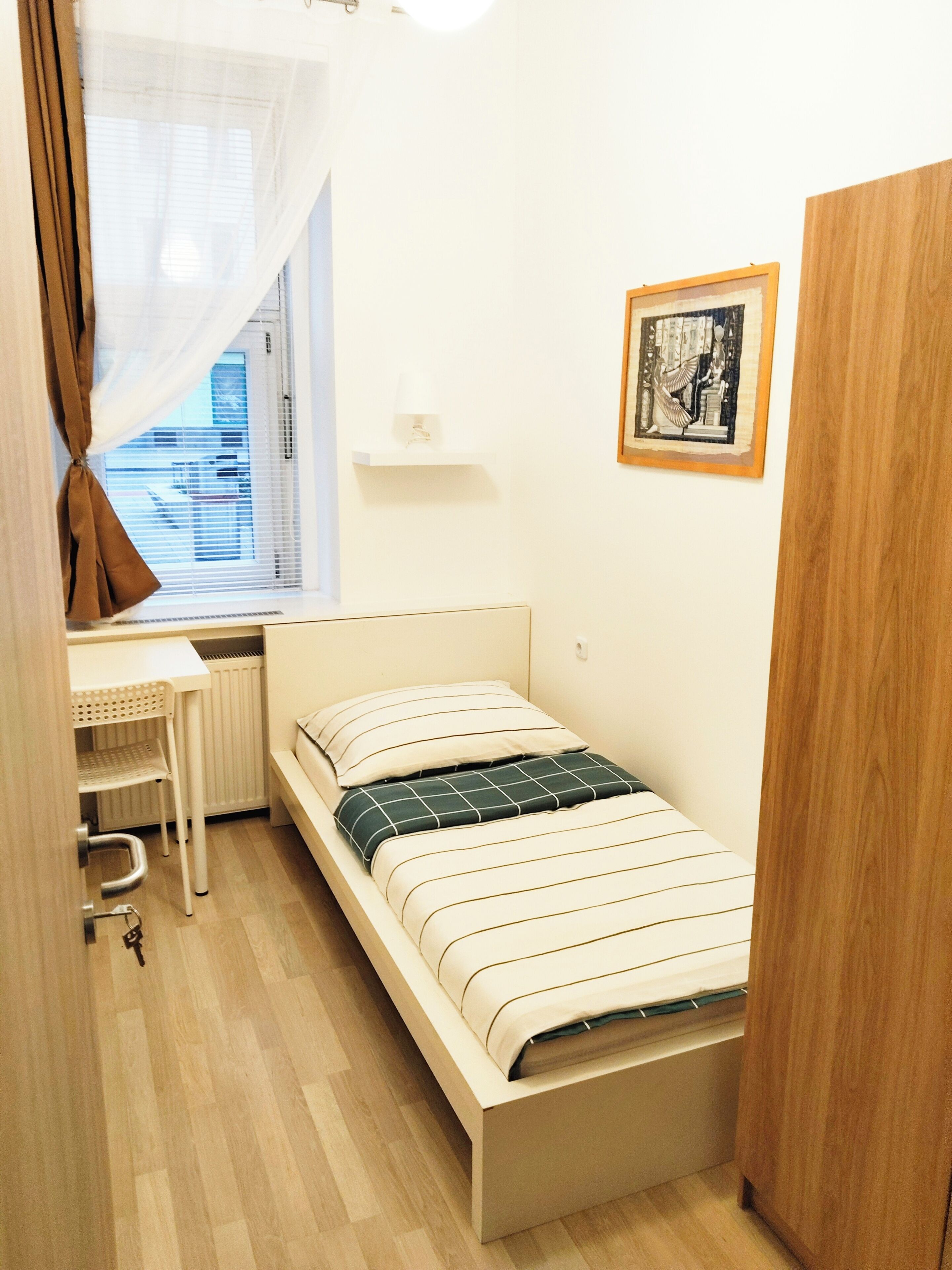 Basic - Einzelzimmer, Stadtblick (n20) | Free WiFi, bed sheets
