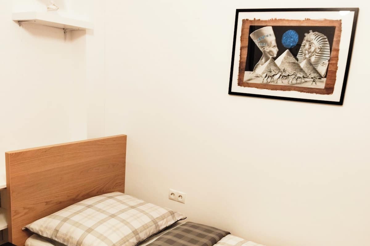 Basic - Einzelzimmer, Stadtblick (n15) | Gratis wi-fi