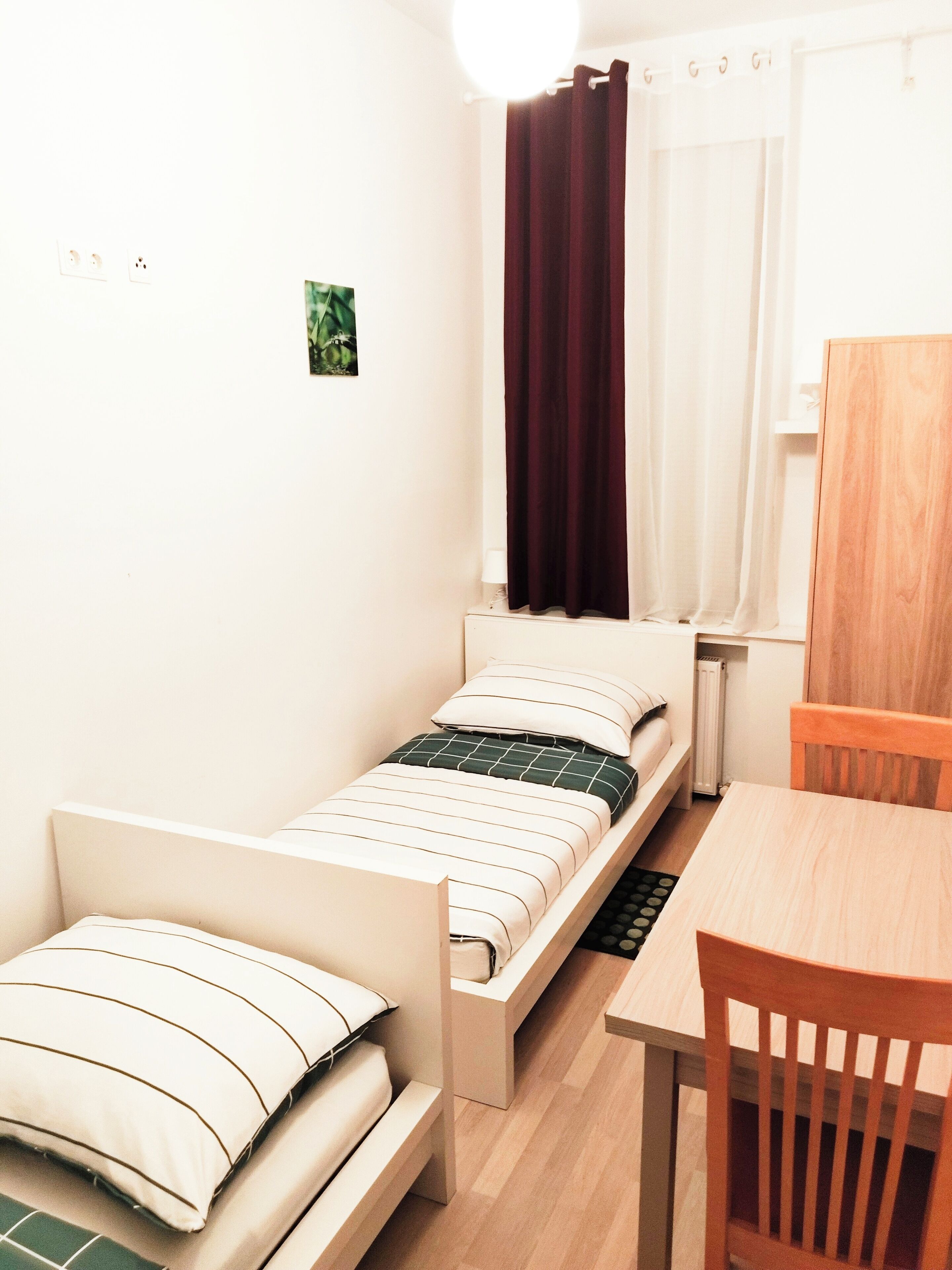 Basic Twin Room (n21) | Free WiFi, bed sheets