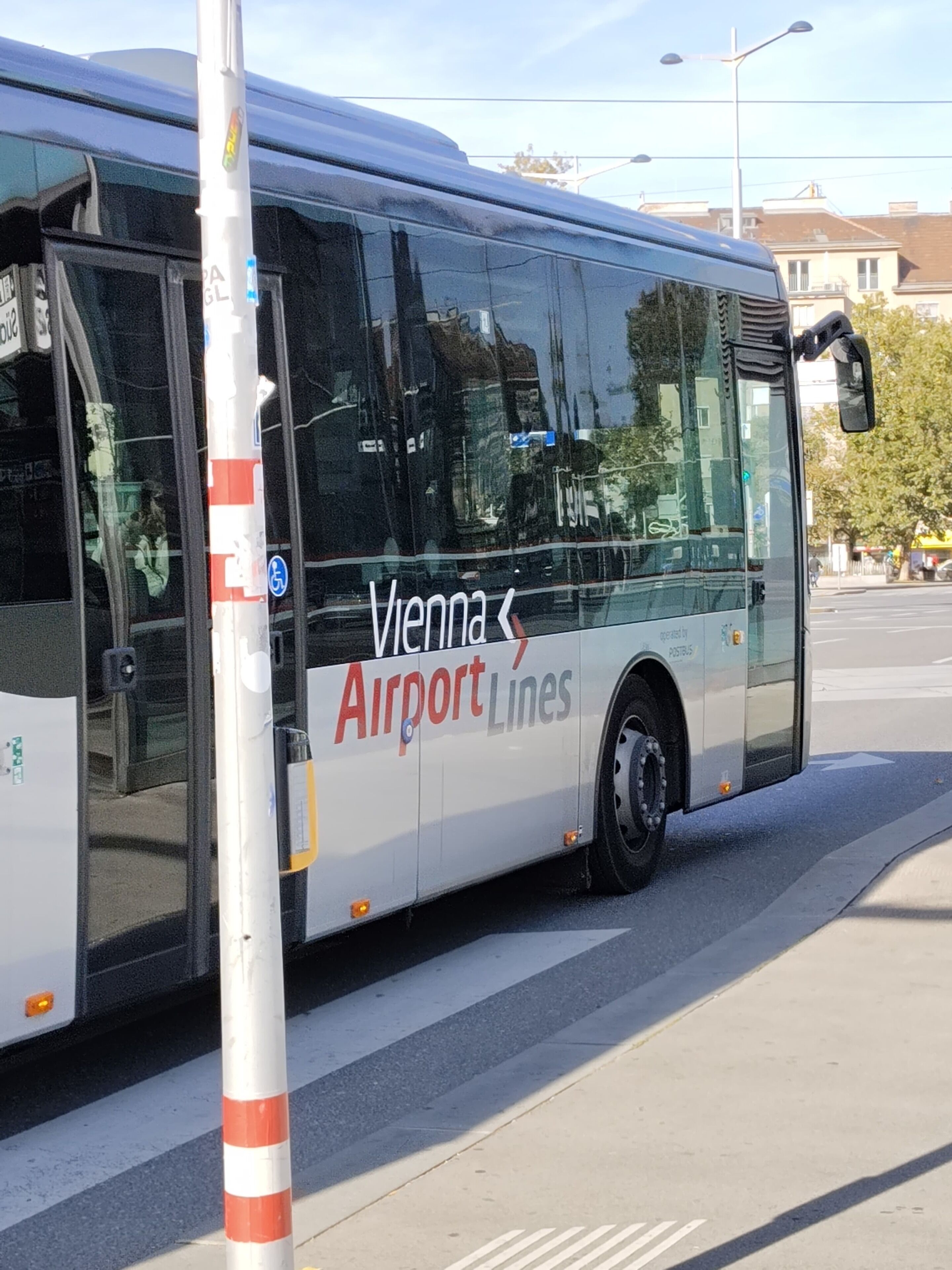 Foto - FAVORIT-ROOMS , direkt Metro connection U1 to Centralstation , City-Center and Airport