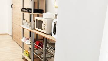 Trang thiết bị bếp chung